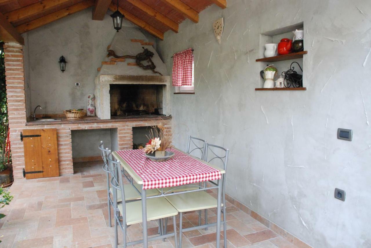 Apartmani Radin Rosini Buitenkant foto