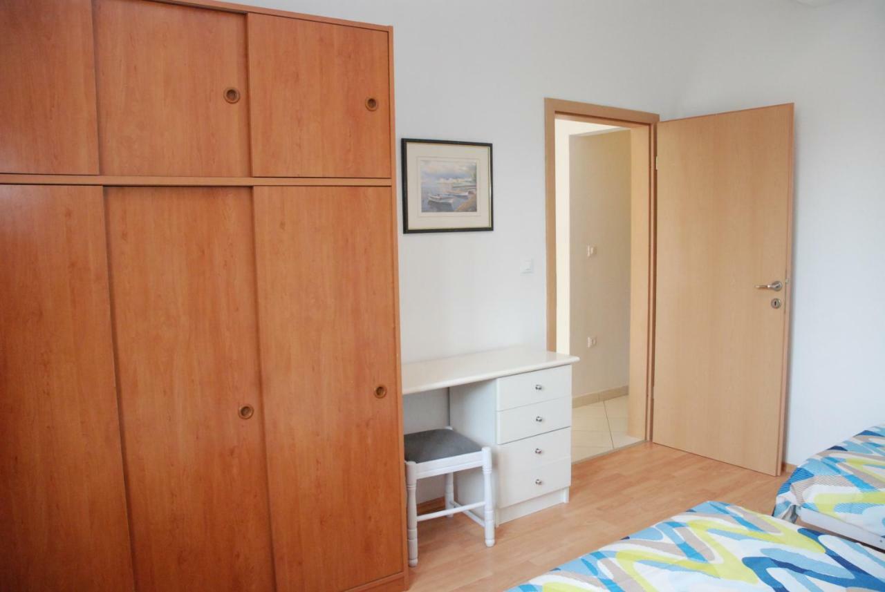 Apartmani Radin Rosini Buitenkant foto